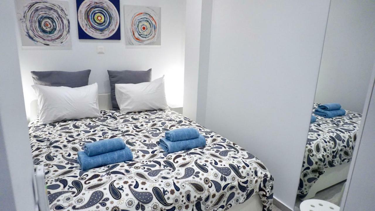 Modern & Central Apt In أثينا المظهر الخارجي الصورة