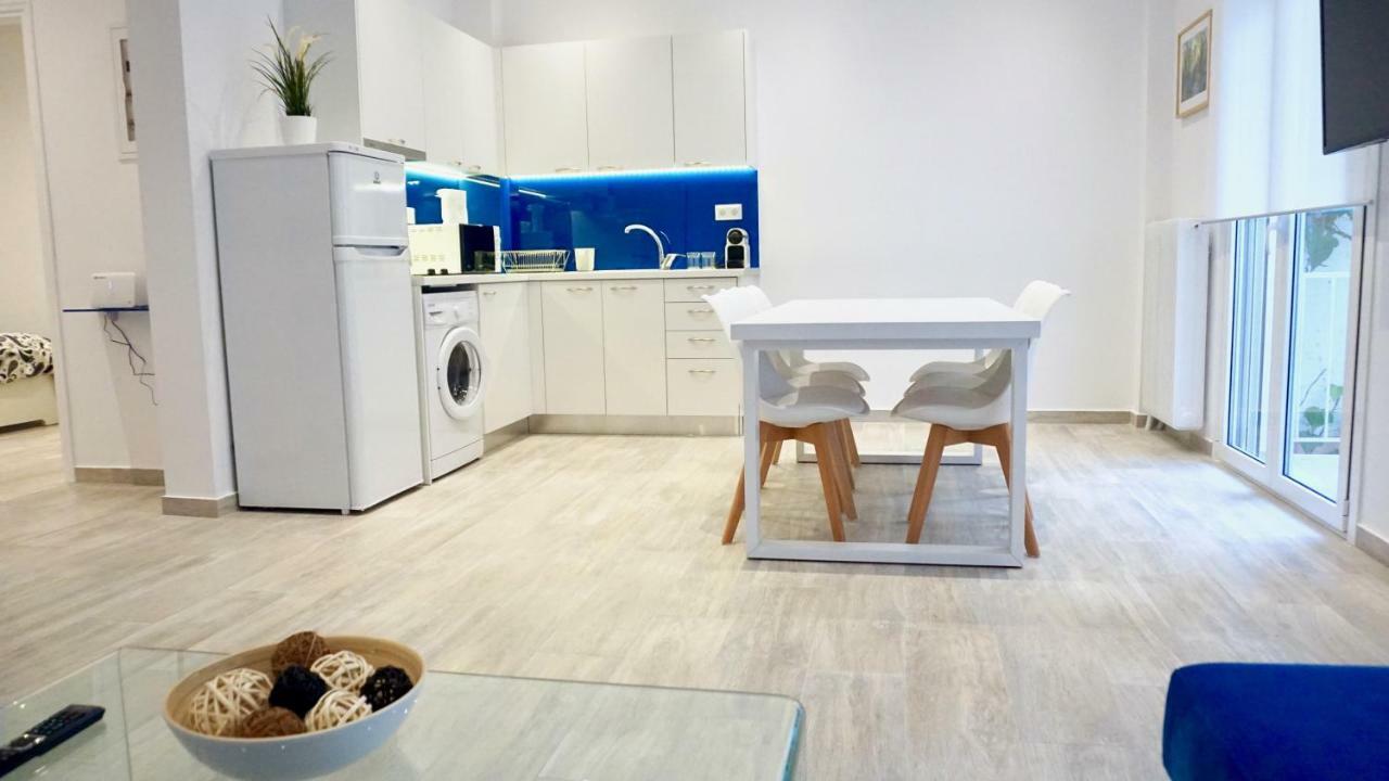 Modern & Central Apt In أثينا المظهر الخارجي الصورة