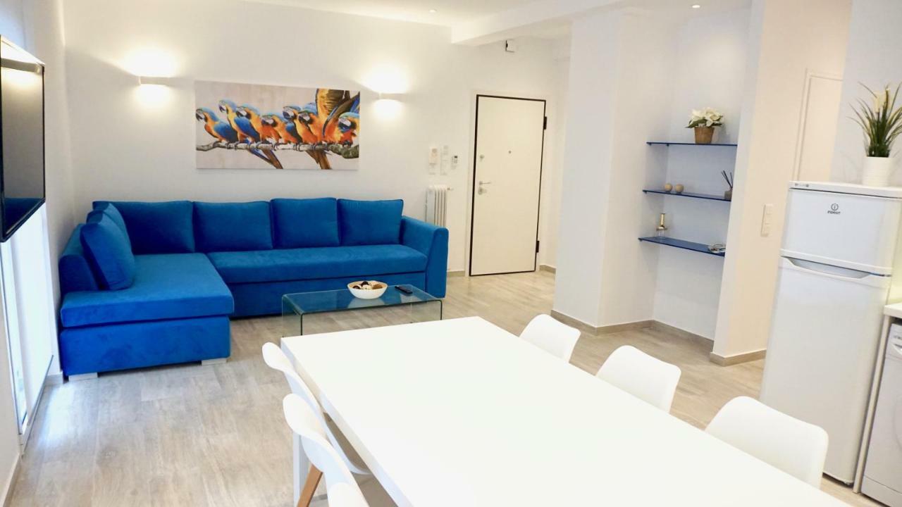 Modern & Central Apt In أثينا المظهر الخارجي الصورة